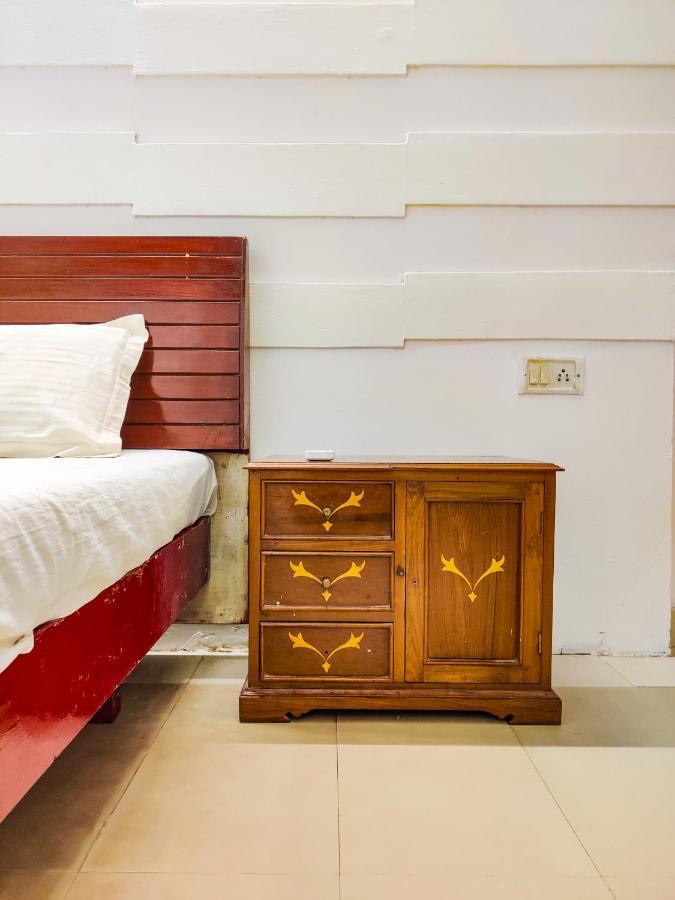 Piggy Calangute By Urban Nomads - Dorms & Pvt Rooms GOA Exterior foto